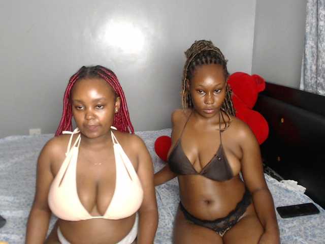 VelvetCuties live cam on BongaCams