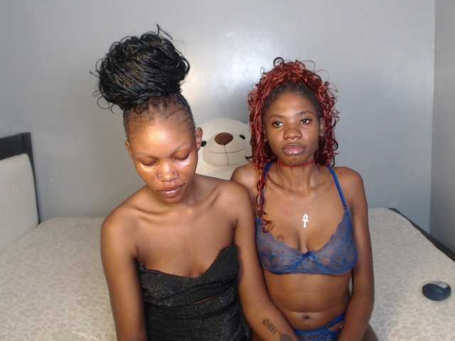 VelvetCuties live cam on BongaCams