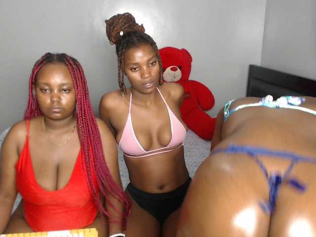 VelvetCuties live cam on BongaCams