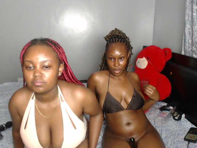 VelvetCuties live cam on BongaCams