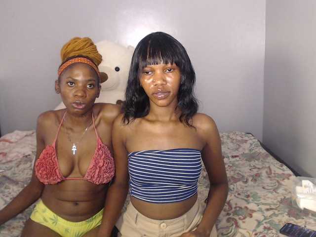 VelvetCuties live cam on BongaCams