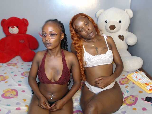 VelvetCuties live cam on BongaCams