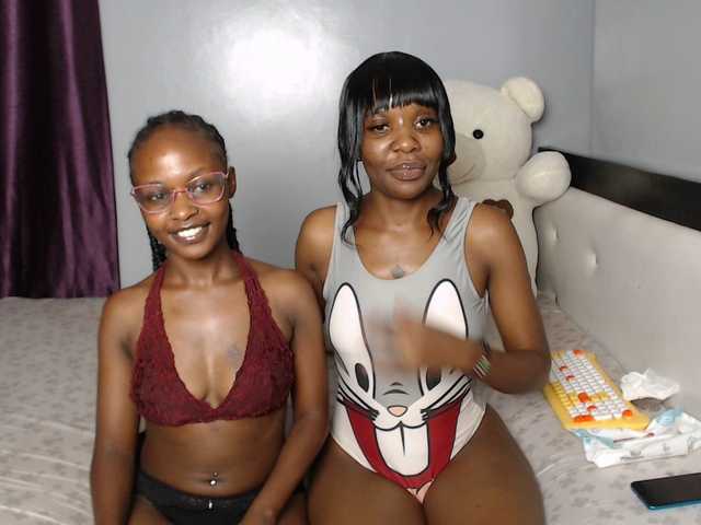 VelvetCuties live cam on BongaCams