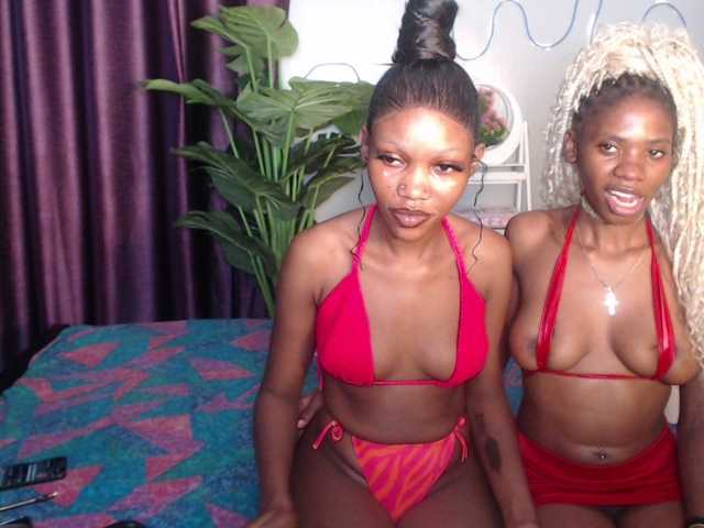 VelvetCuties live cam on BongaCams