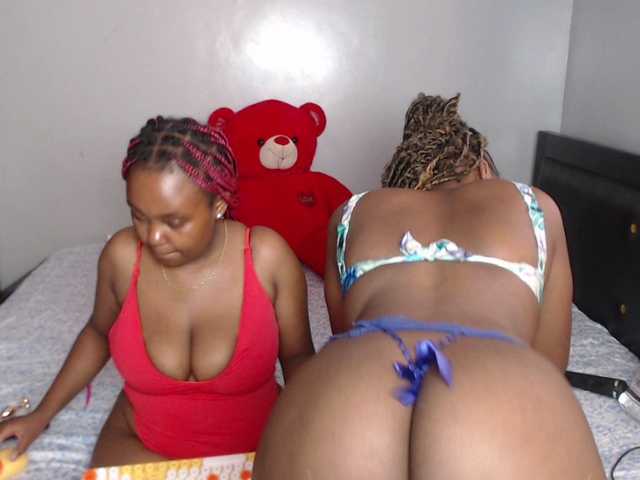 VelvetCuties live cam on BongaCams