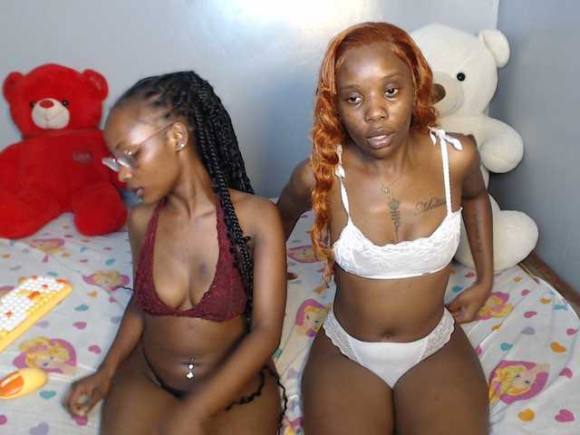 VelvetCuties live cam on BongaCams