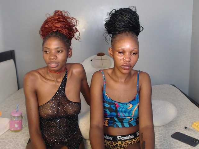 VelvetCuties live cam on BongaCams
