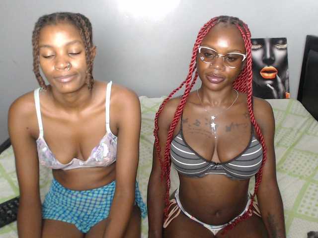 VelvetCuties live cam on BongaCams