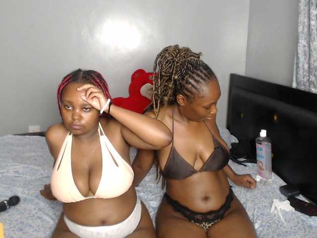 VelvetCuties live cam on BongaCams