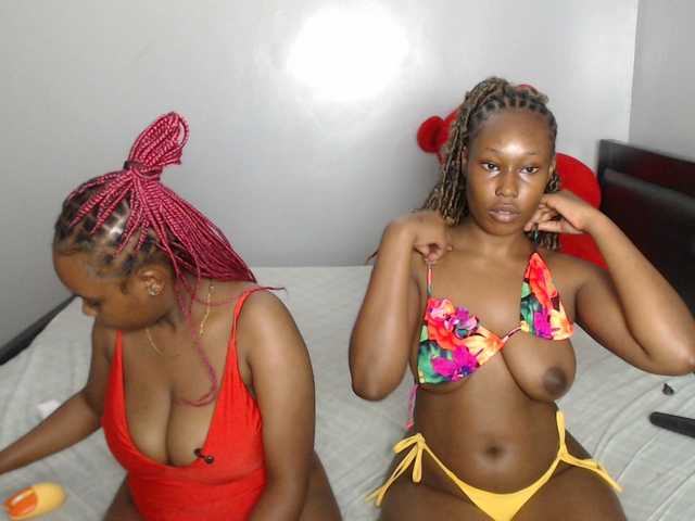VelvetCuties live cam on BongaCams