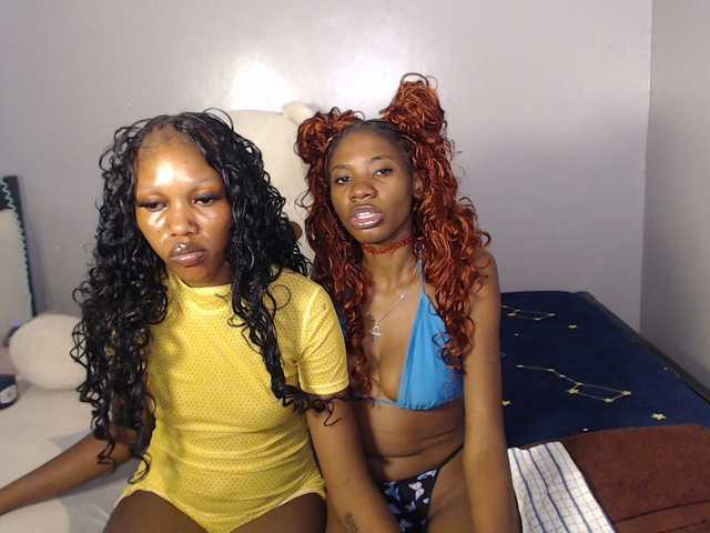 VelvetCuties live cam on BongaCams