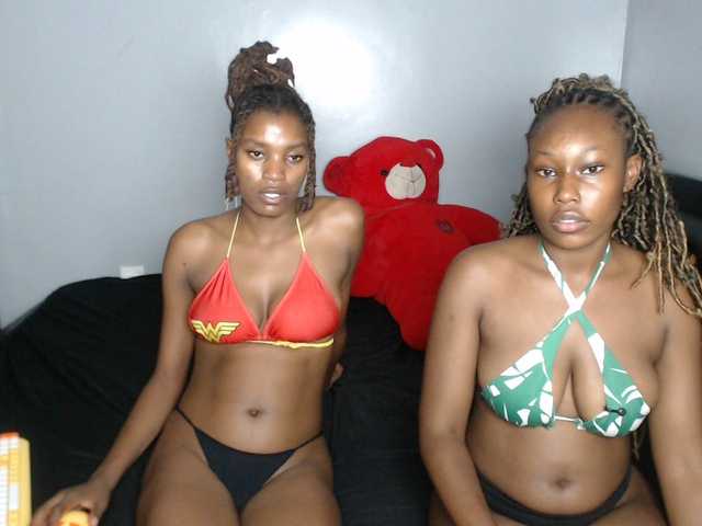 VelvetCuties live cam on BongaCams
