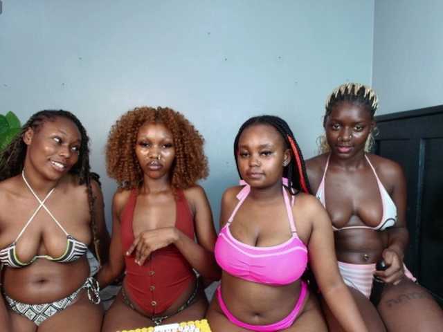 VelvetCuties live cam on BongaCams