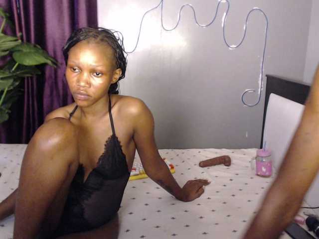 VelvetCuties live cam on BongaCams