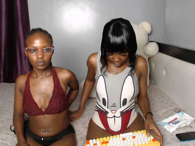 VelvetCuties live cam on BongaCams