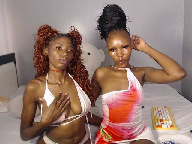 VelvetCuties live cam on BongaCams