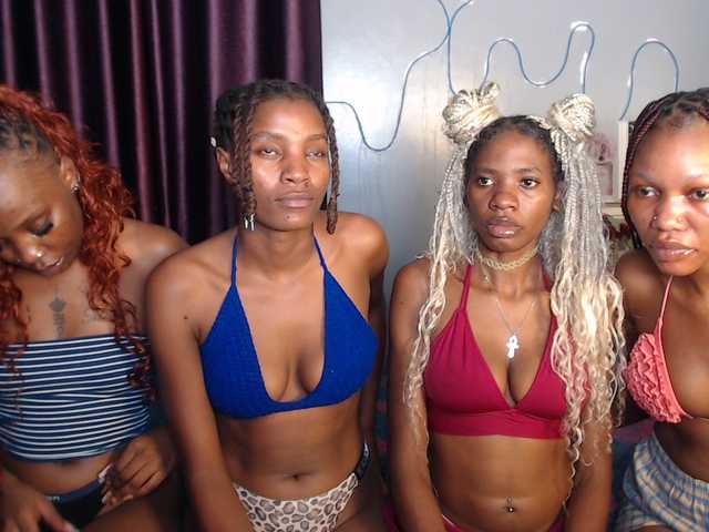 VelvetCuties live cam on BongaCams