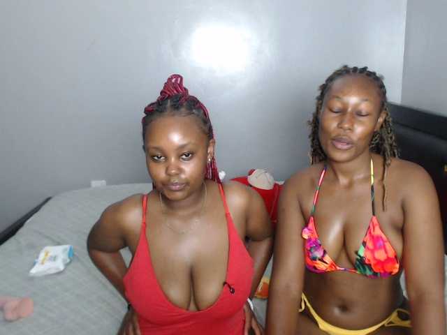 VelvetCuties live cam on BongaCams