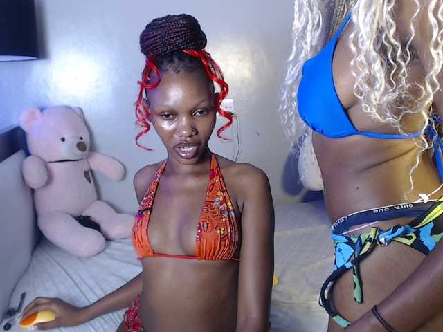VelvetCuties live cam on BongaCams