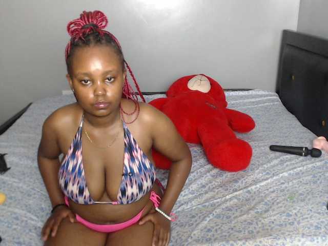 VelvetCuties live cam on BongaCams