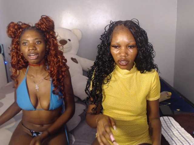 VelvetCuties live cam on BongaCams