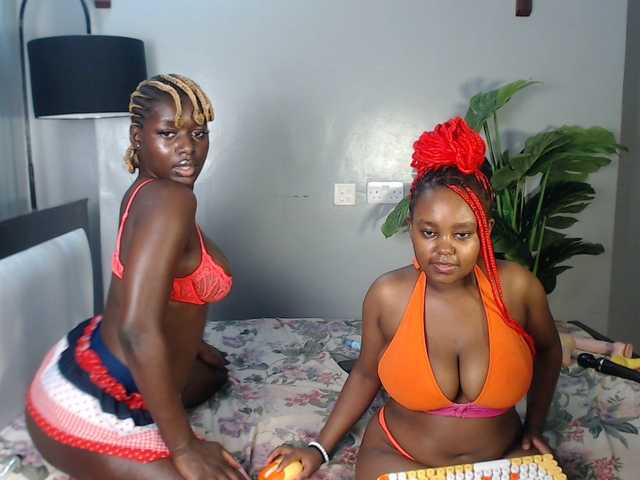 VelvetCuties live cam on BongaCams