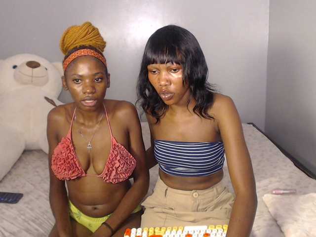 VelvetCuties live cam on BongaCams