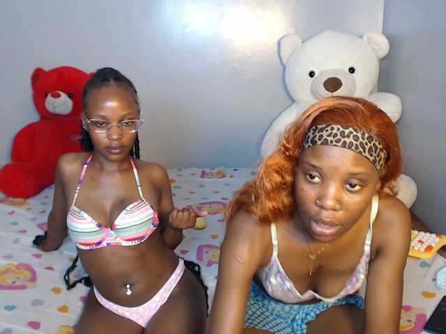 VelvetCuties live cam on BongaCams