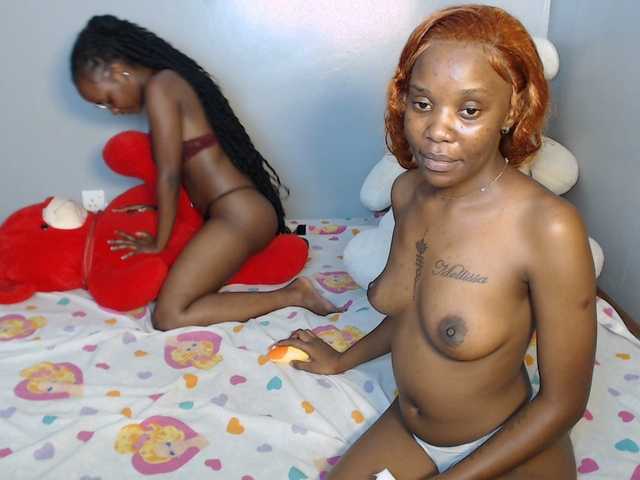 VelvetCuties live cam on BongaCams