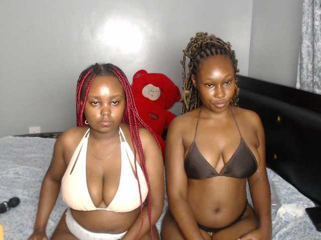 VelvetCuties live cam on BongaCams