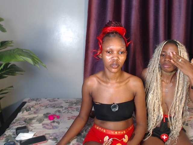 VelvetCuties live cam on BongaCams