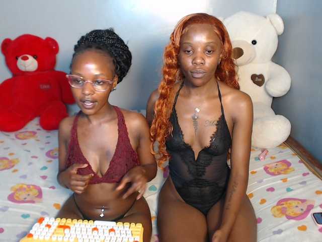 VelvetCuties live cam on BongaCams