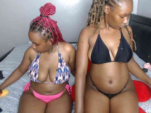 VelvetCuties webcam