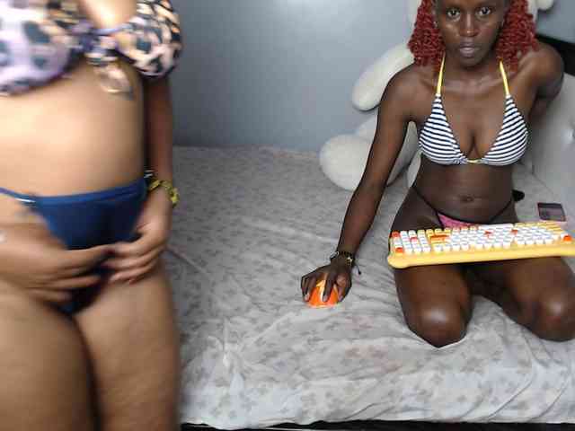 VelvetCuties webcam