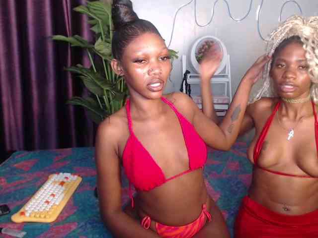 VelvetCuties Sex Cam Show
