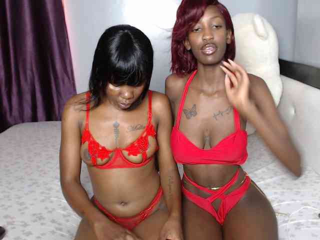 VelvetCuties webcam