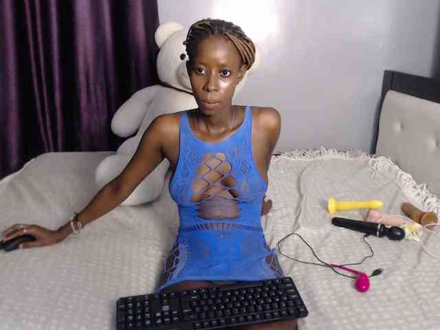 VelvetCuties webcam