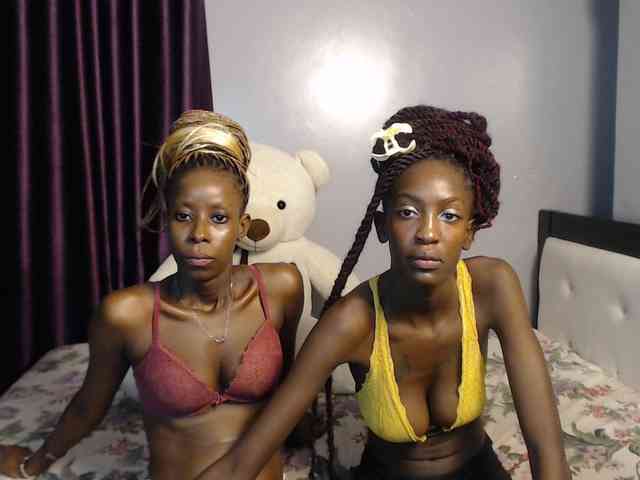 Modèle: VelvetCuties