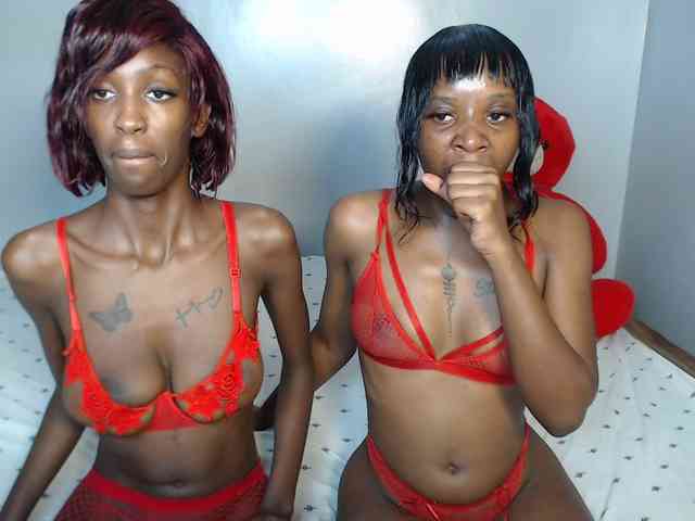 VelvetCuties webcam