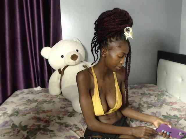 Modèle: VelvetCuties