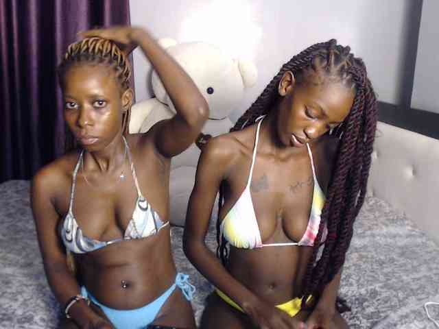 Modèle: VelvetCuties