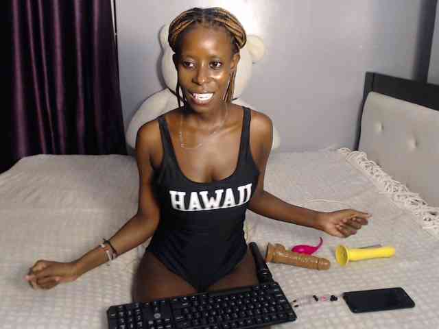 VelvetCuties webcam