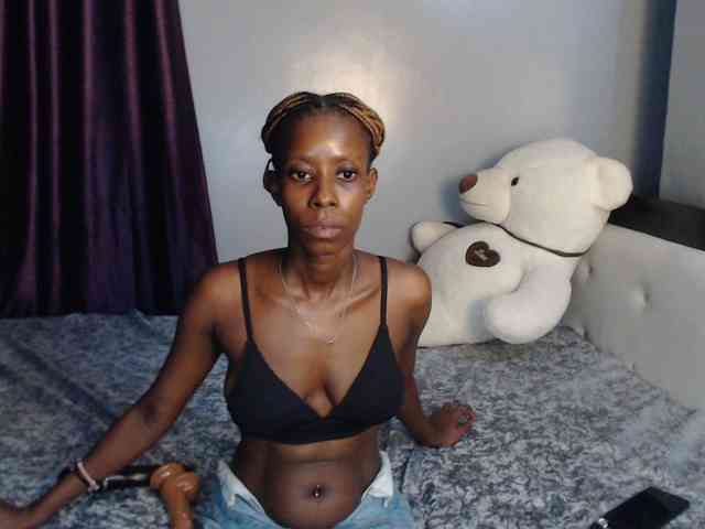 VelvetCuties webcam