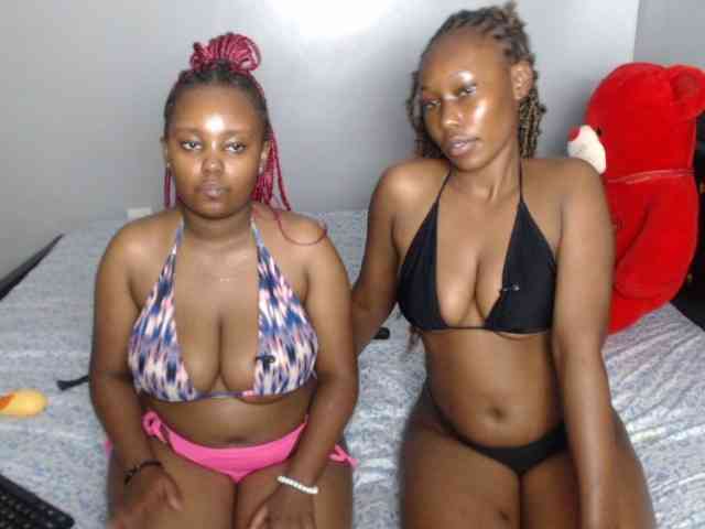 VelvetCuties webcam