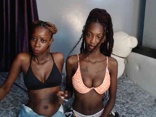 Modèle: VelvetCuties