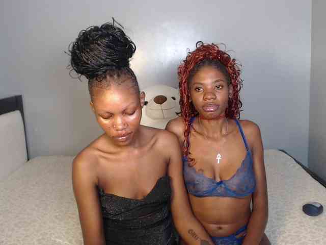 Model: VelvetCuties