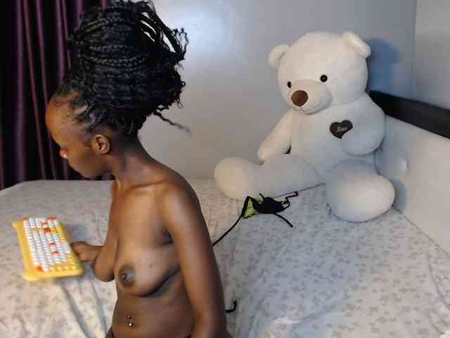 VelvetCuties webcam