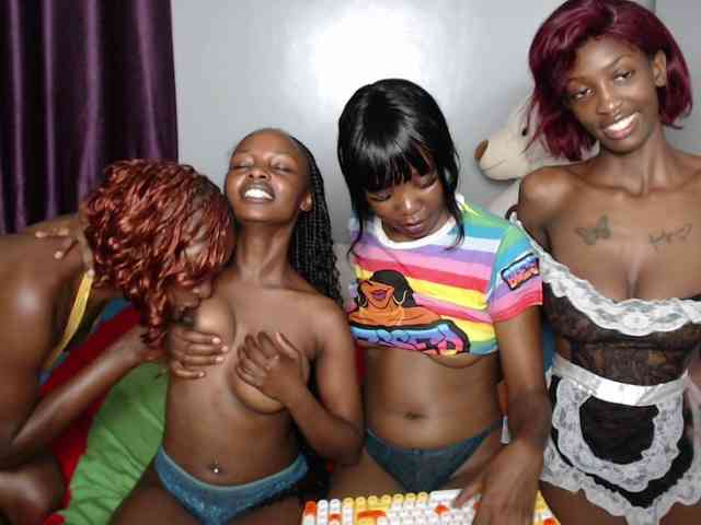 VelvetCuties