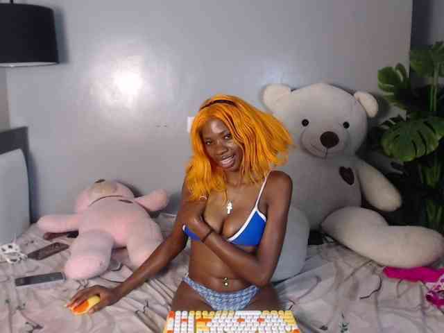 VelvetCuties webcam