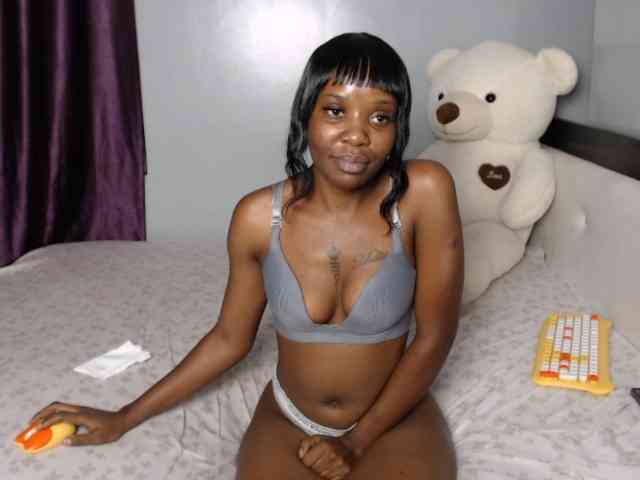 VelvetCuties webcam